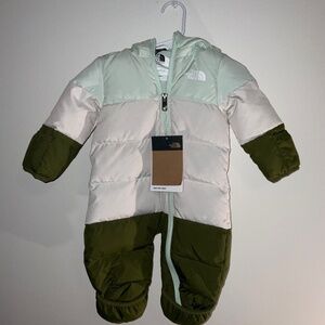 North Face Baby Onesie – Multicolor, 0–3 Months, Brand New with Tags